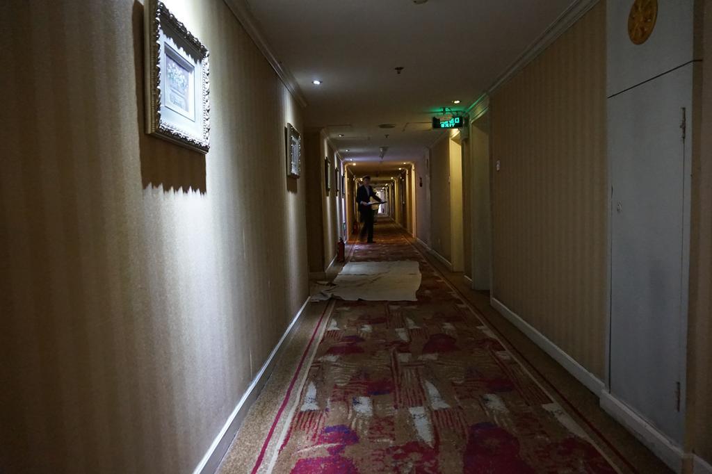 Tianzhi Hotel Harbin Esterno foto