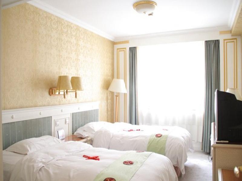 Tianzhi Hotel Harbin Esterno foto