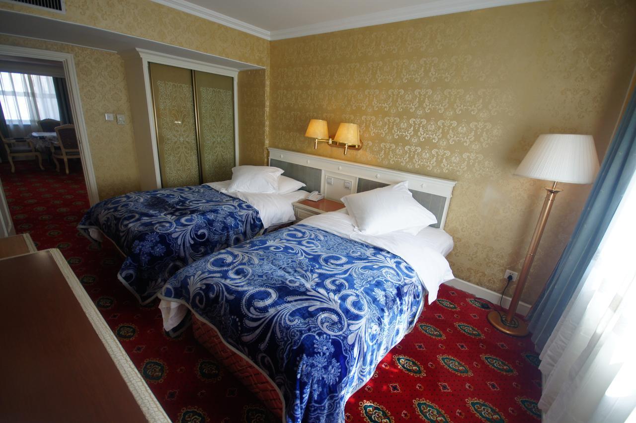 Tianzhi Hotel Harbin Esterno foto