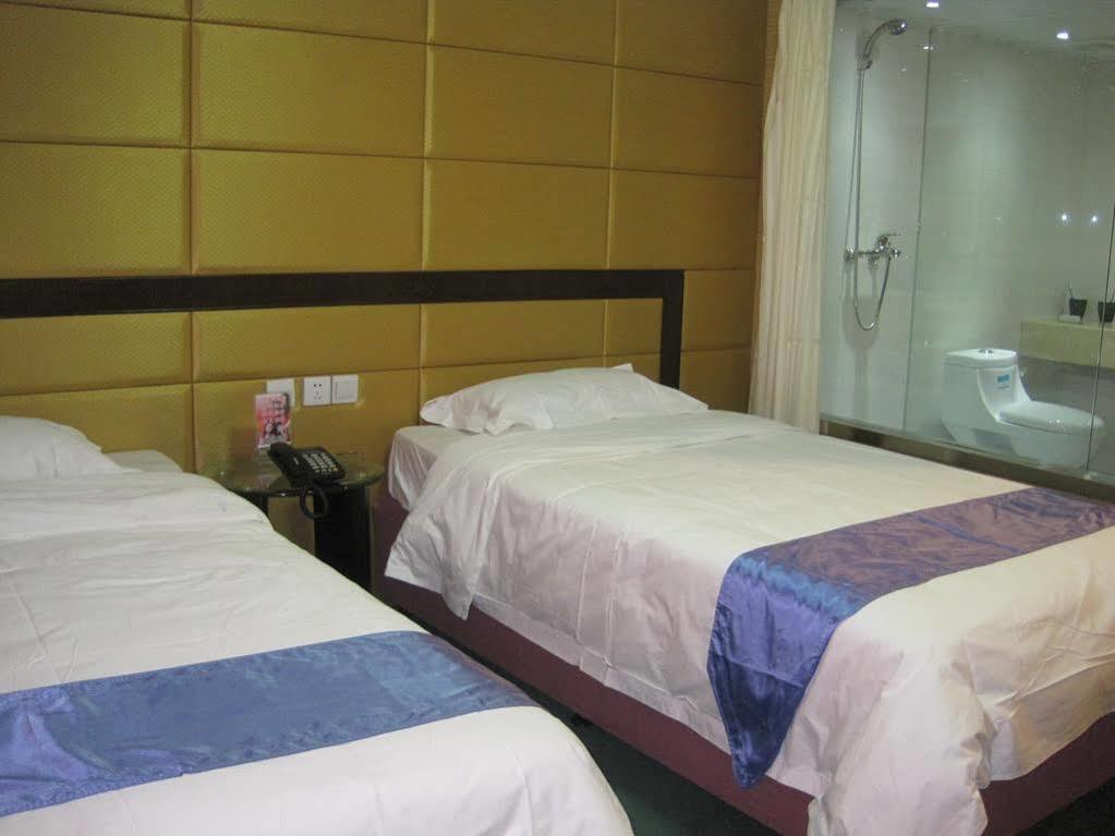 Tianzhi Hotel Harbin Esterno foto